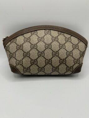 Gucci Tan Brown Vintage GG Monogram Cosmetic Case Authentic